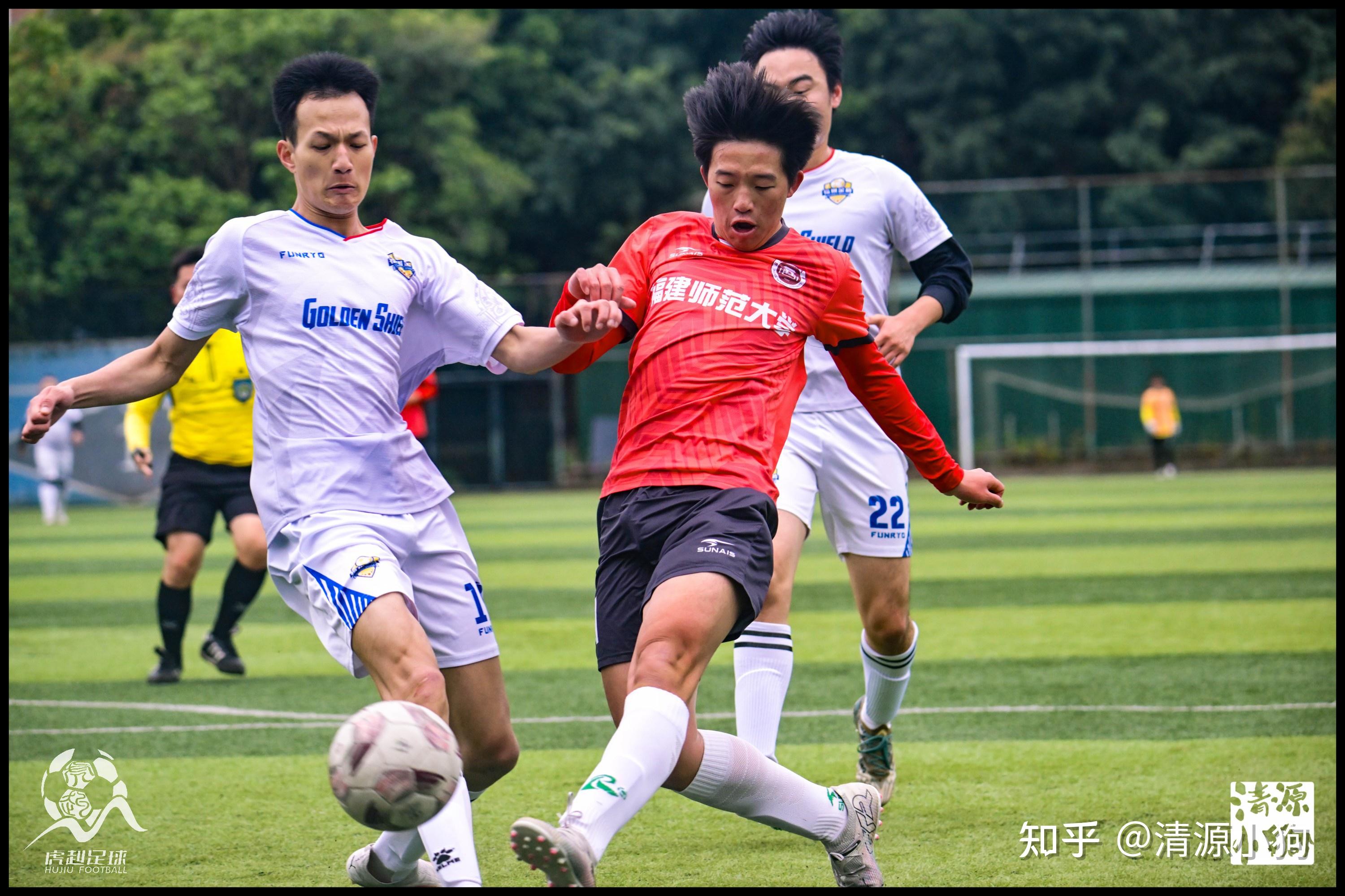 关于全国足球联赛激战正酣,球队实力均衡角逐激烈的信息 关于全国足球联赛激战正酣,球队实力均衡角逐激烈的信息