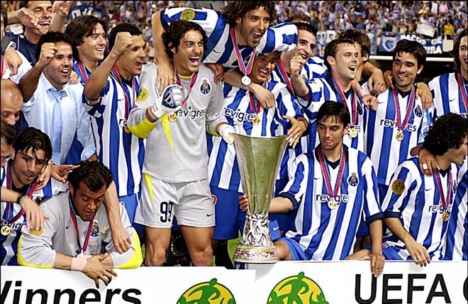 包含罗马主场战胜对手,挺进欧战的词条 包含罗马主场战胜对手,挺进欧战的词条